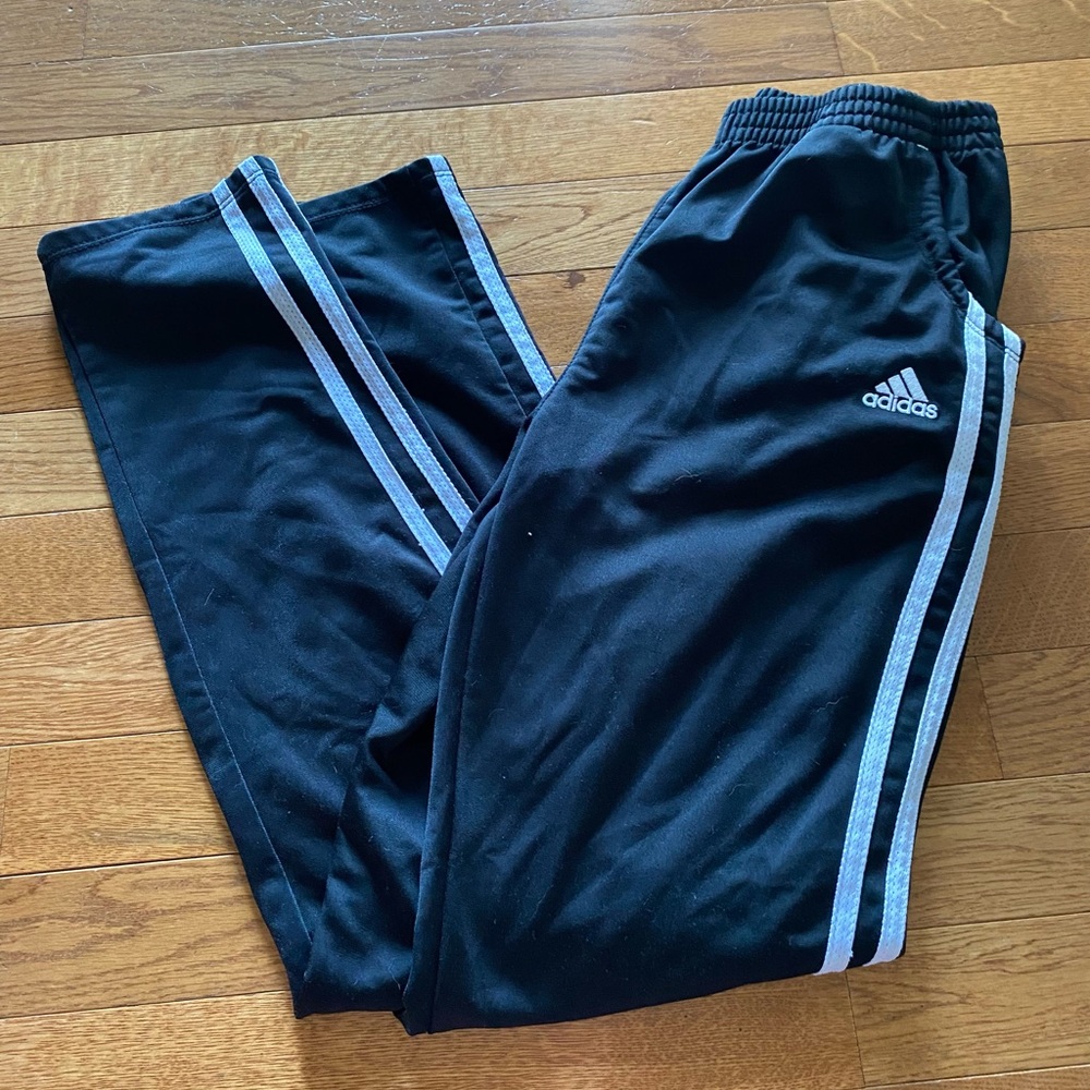 ❄️WINTER SALE❄️ Adidas Girls Athletic Joggers/Sweat Pants